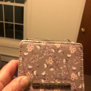 STEVE MADDEN SMALL WALLET